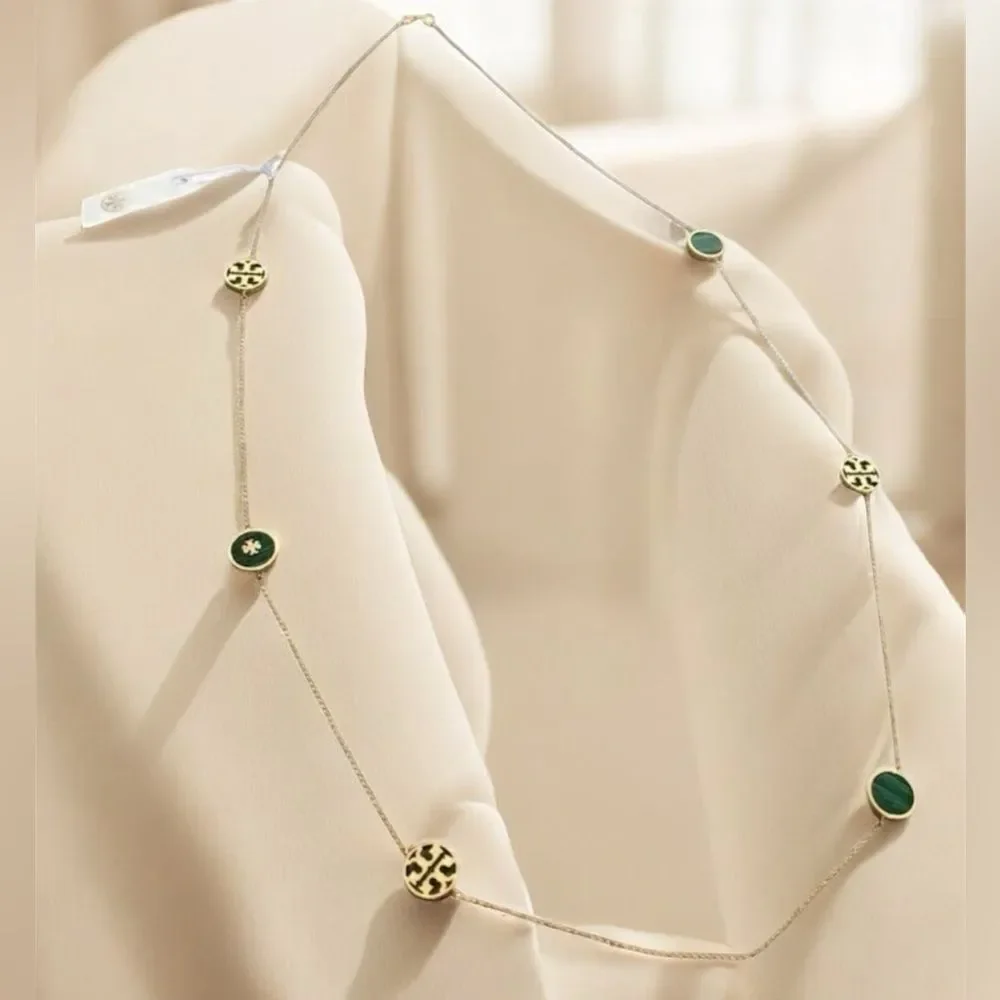 TORY BURCH DOUBLE T LOGO / MALACHITE NECKLACE